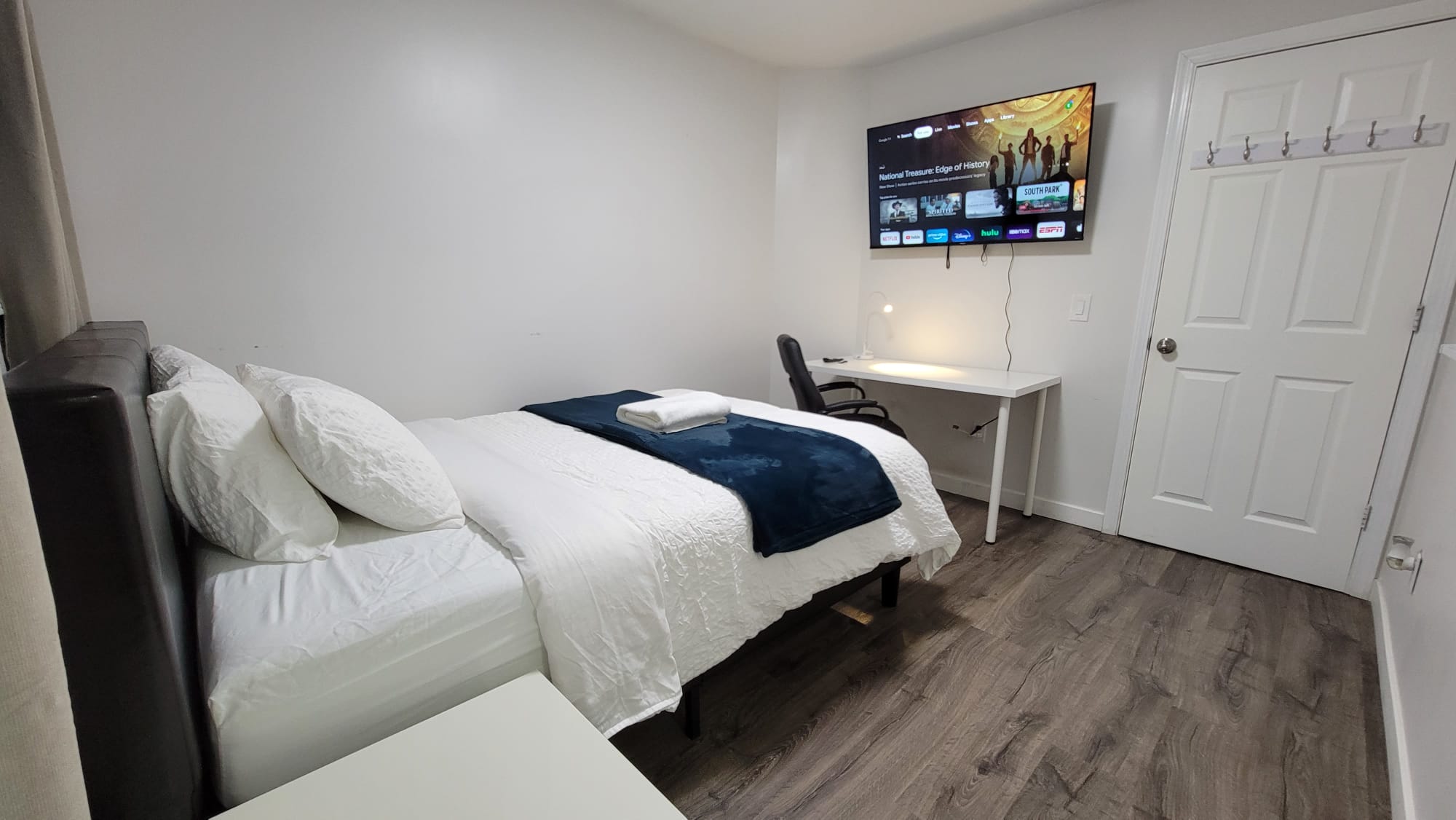 Cozy bedroom