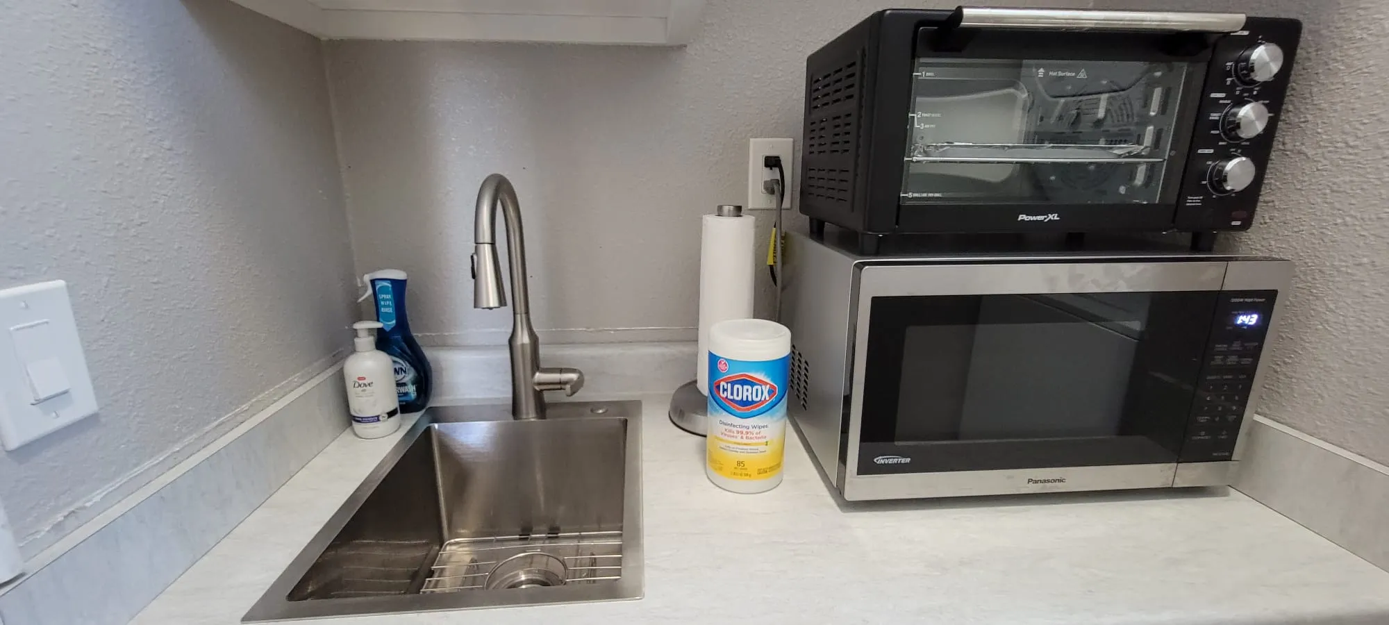 Kitchenette