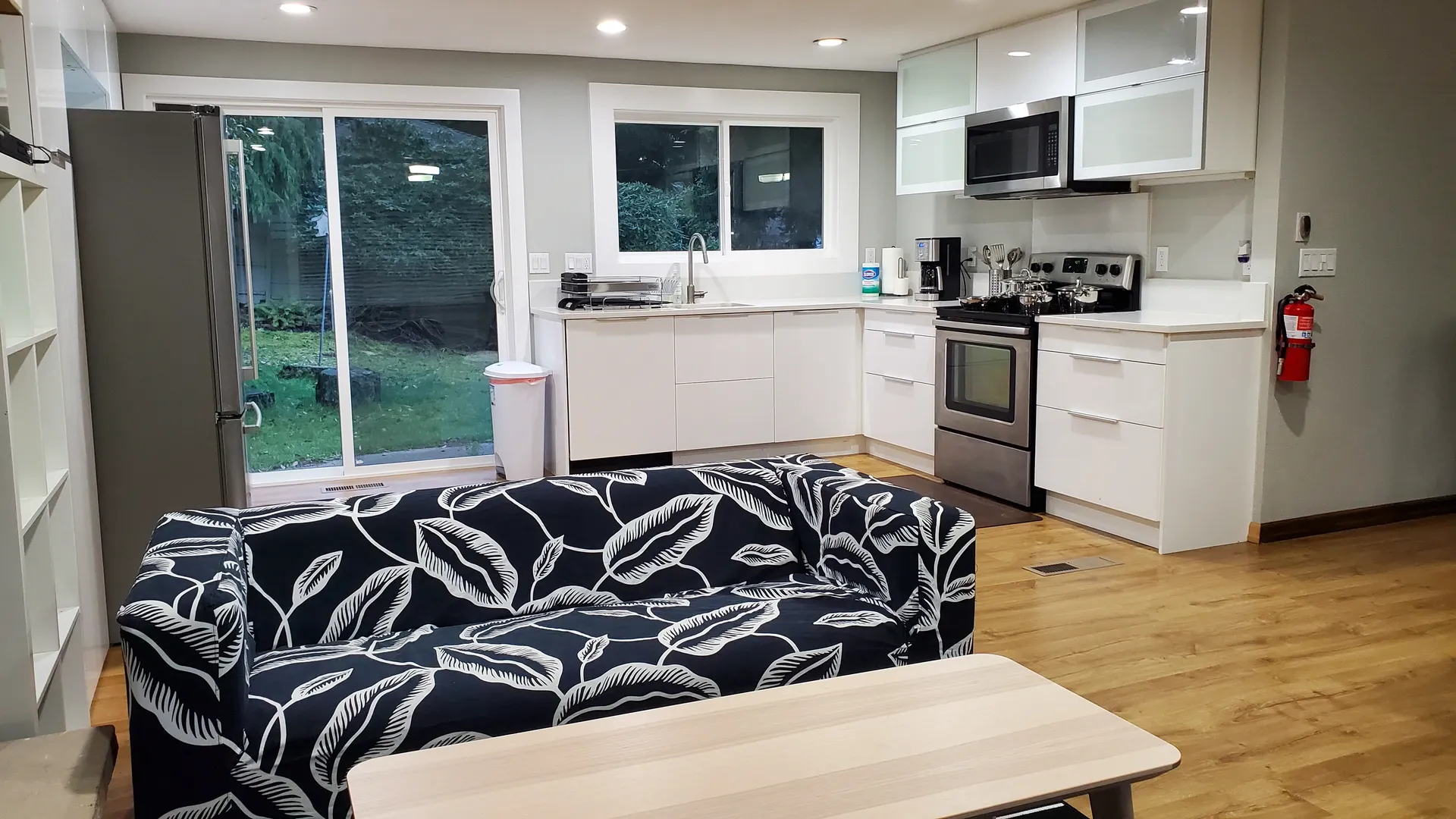Modern kitchen with quartz counter top