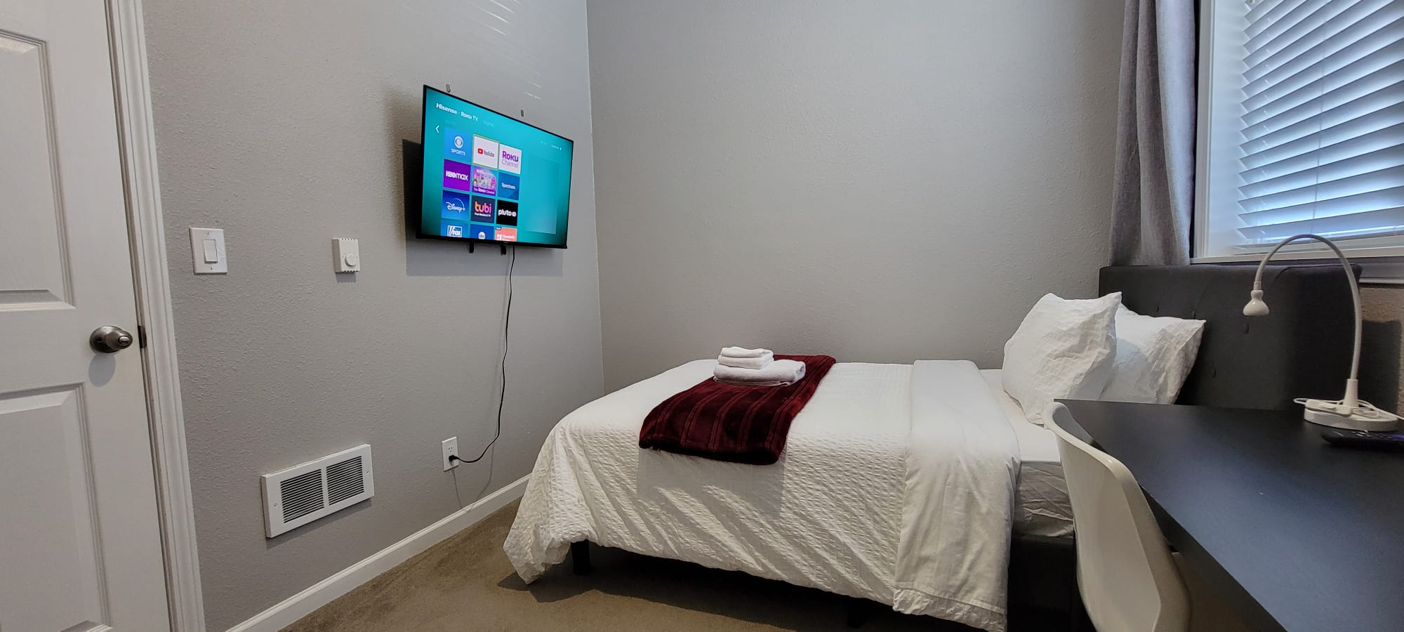 Featured view of Room L
