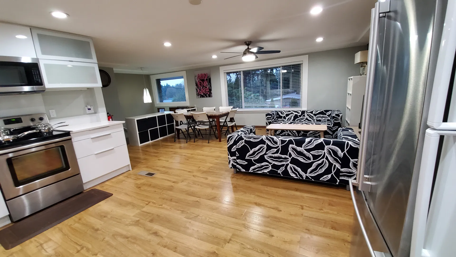 Spacious kitchen area
